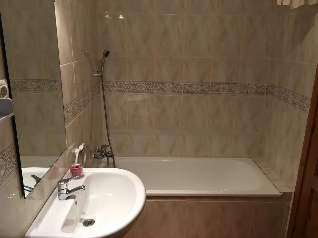 Vora Riu Apartment Esterri d'Àneu Exterior foto